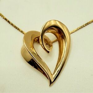 John Atencio 14kt yellow gold signed heart pendant with 14k chain 6 gms
